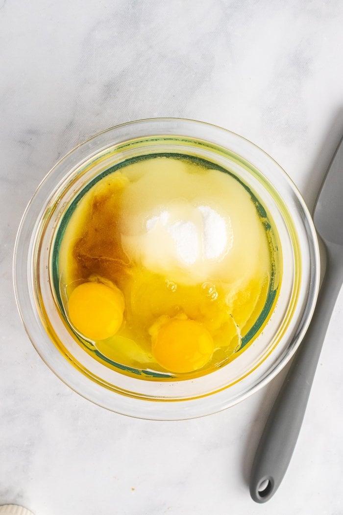 a bowl showing all the wet ingredients is shown