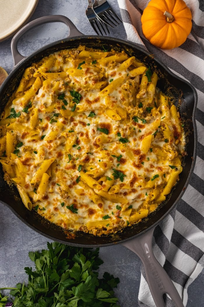 a pan of one pot pumpkin ricotta pasta
