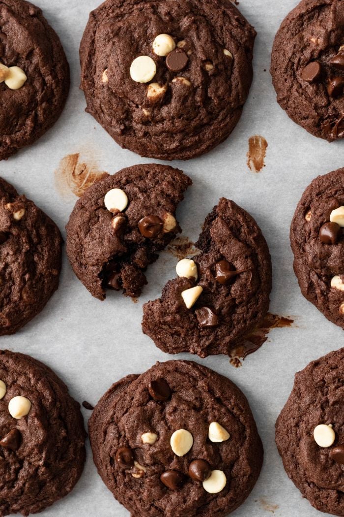 The Kollee Kitchen Inside Out Chocolate Chip Cookies The Kollee Kitchen Inside Out Chocolate Chip Cookies